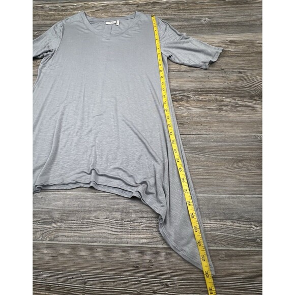 LOGO Lori Goldstein Blouse MED‎ V-Neck Sharkbite Hem Grey Stretchy Casual Comfy - Picture 8 of 12